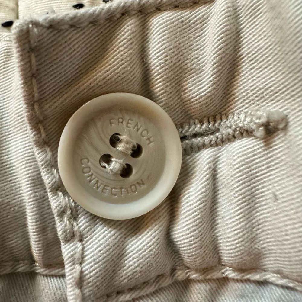 French Connection Cream Men’s Size 38 Cotton Chinos - Picture 8 of 12